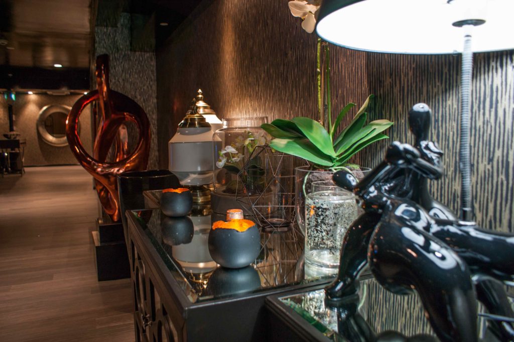 Candles Recharge supplies 57 Hotel with commercial quality rechargeable candles